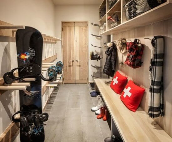 Swoon Worthy Gear Rooms
